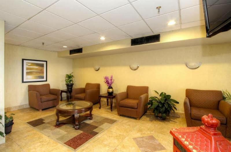 Holiday Inn Express Atlantic City W Pleasantville By Ihg Egg Harbor Township Εξωτερικό φωτογραφία